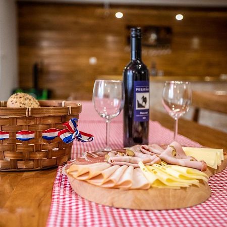 Apartmani Lara Modrus-Kuca Za Odmor Extérieur photo